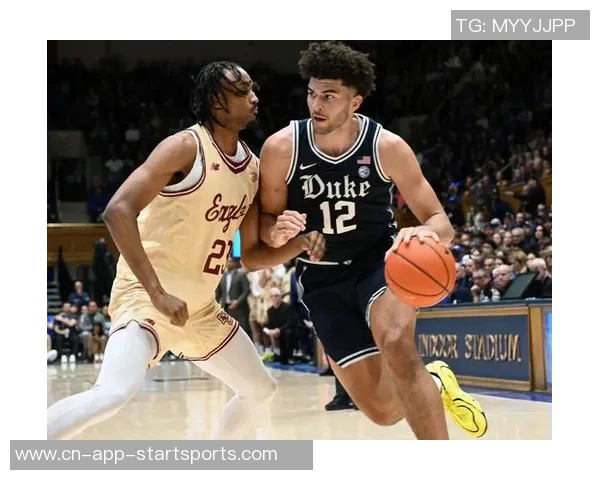 布泽尔儿子杜克季前赛表现惊艳狂砍24分23板再送盖帽接连高分展现潜力