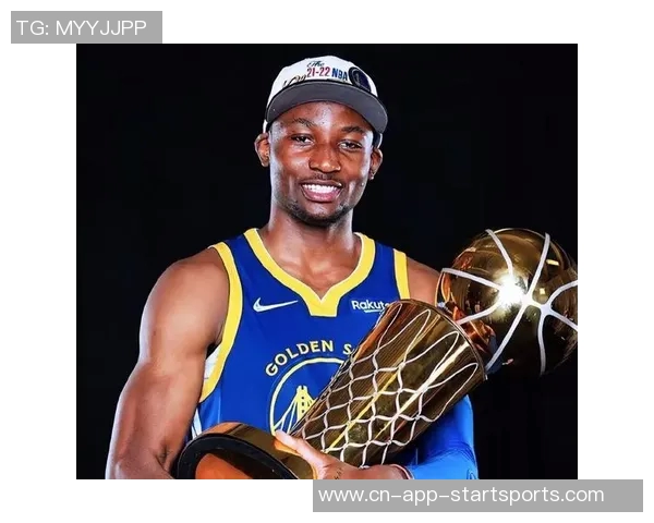 库明加强调失误影响球队节奏与能量提醒队友在疲惫时保持战术执行力